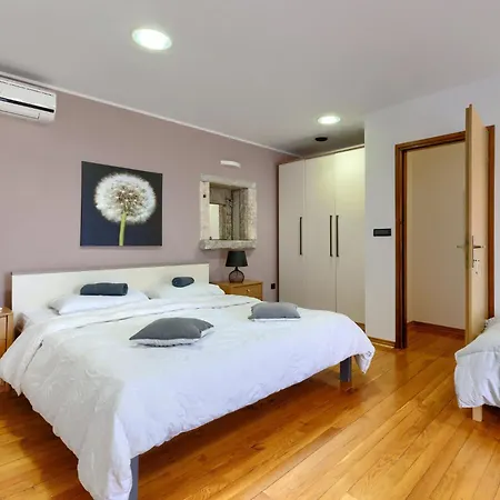 Erika-1 By Interhome *