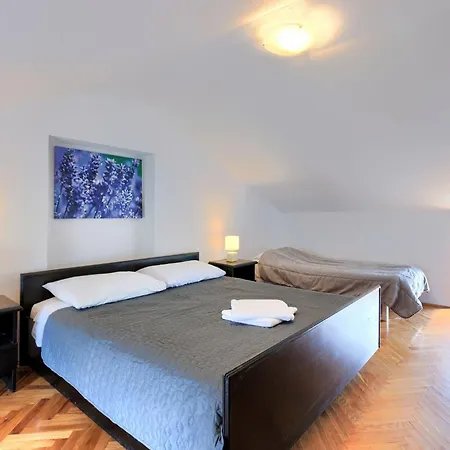 Vakantiehuis Erika-1 By Interhome Nova Vas (Porec)