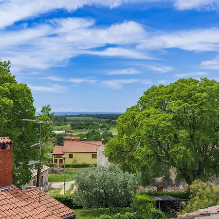 Dom wakacyjny Erika-1 By Interhome *