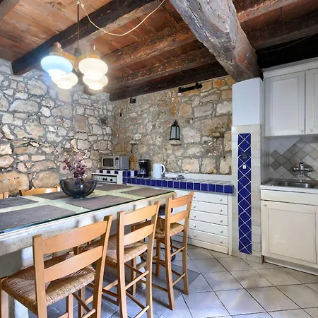 Dom wakacyjny Erika-1 By Interhome *