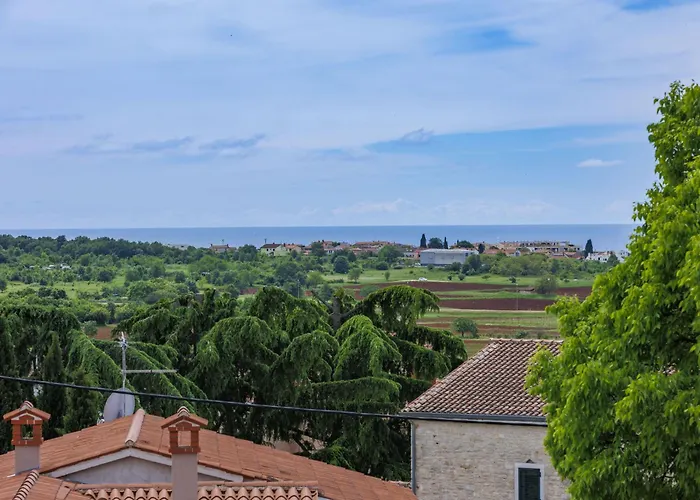 Сasa de vacaciones Erika-1 By Interhome